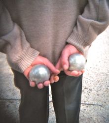 men-big-balls